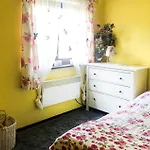 Pet Friendly In Bedzin With Wifi Nyaraló Będzino