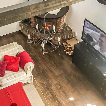 Pet Friendly In Bedzin With Kitchen Dom wakacyjny