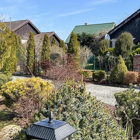 Dom wakacyjny Pet Friendly In Bedzin With Kitchen *