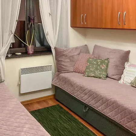 Pet Friendly In Bedzin With Kitchen *