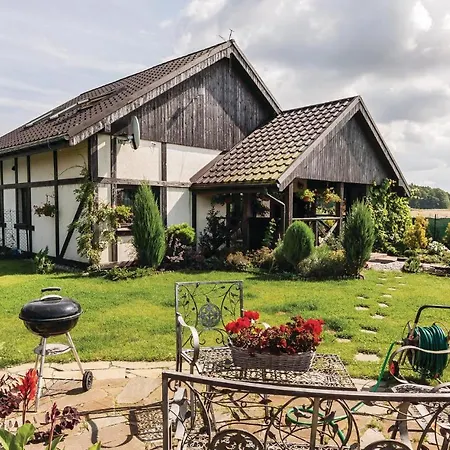 Pet Friendly In Bedzin With Wifi Prázdninový dům